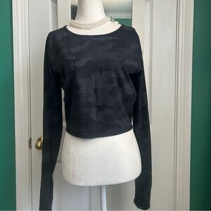 Lululemon Black Camouflage Wunder Train Long Sleeve Crop Top 6